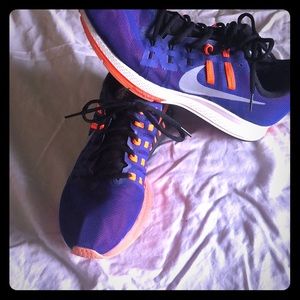 Nike zoom structure 19 sz 11